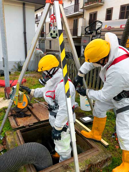 bonifiche Deltagi operai al lavoro